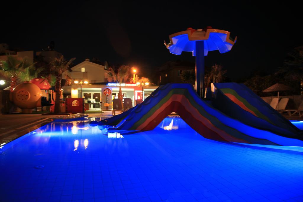 Club Alpina Hotel มาร์มาริส ภายนอก รูปภาพ