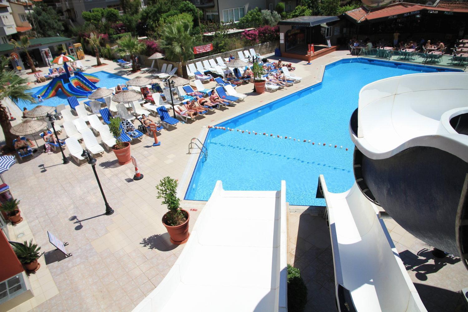 Club Alpina Hotel มาร์มาริส ภายนอก รูปภาพ